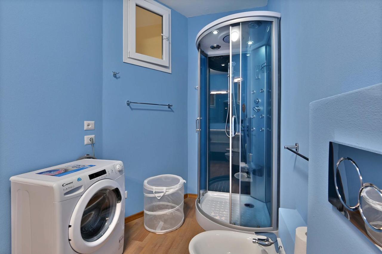 Appartement Casa Dei Limoni à Gardone Riviera Extérieur photo